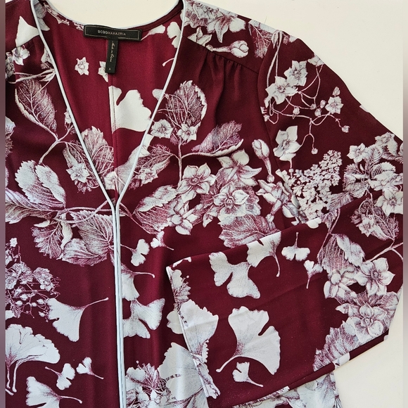 BCBG floral tunic (S) - Picture 3 of 8